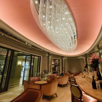 Camellias - Pink Lounge - Champagne Bars Near Me - Charleston, South Carolina