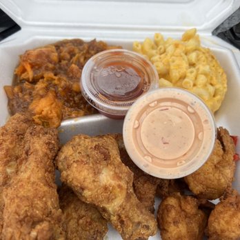 Shell's Kitchen - fried chicken, macaroni and cheese - Food Trucks Near Me Shell's Kitchen - fried chicken, macaroni and cheese - Food Trucks Near Me