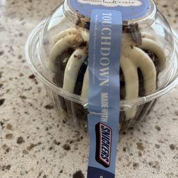 The new Touchdown Snickers flavor