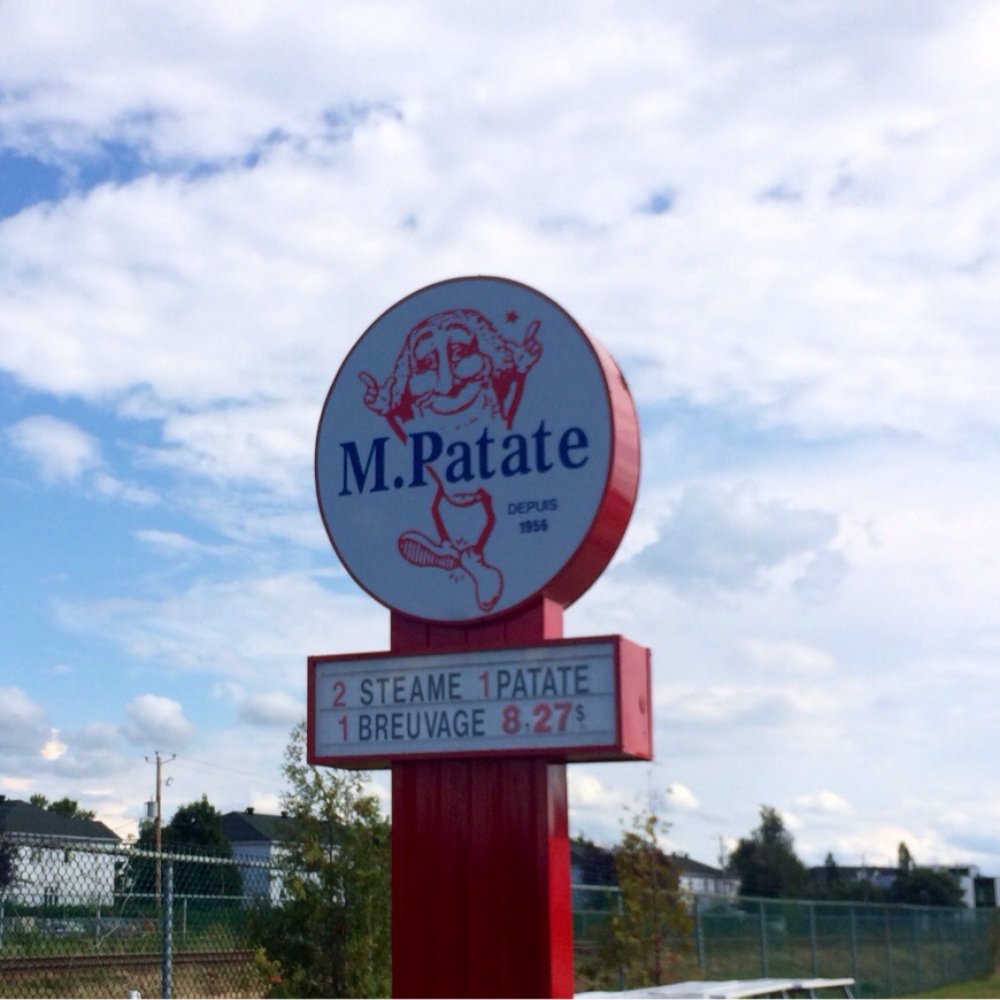 Restaurant M Patate - a sign for a restaurant - Restaurants Near Me - Varennes, Quebec Restaurant M Patate - a sign for a restaurant - Restaurants Near Me - Varennes, Quebec