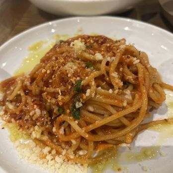 Forma Pasta Factory - Spaghetti Pomodoro - Pasta Shops Near Me - Brooklyn, New York Forma Pasta Factory - Spaghetti Pomodoro - Pasta Shops Near Me - Brooklyn, New York