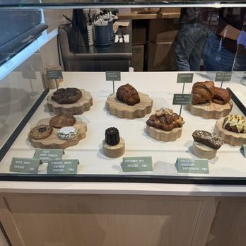 Pastry Cat - Pastry menu display - Bakeries Near Me - Sacramento, California Pastry Cat - Pastry menu display - Bakeries Near Me - Sacramento, California
