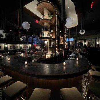 Albert's Bar - Cocktail Bars Near Me - New York, New York