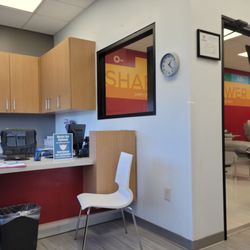 OneBlood Winter Park Donor Center - Entrance and area where you donate