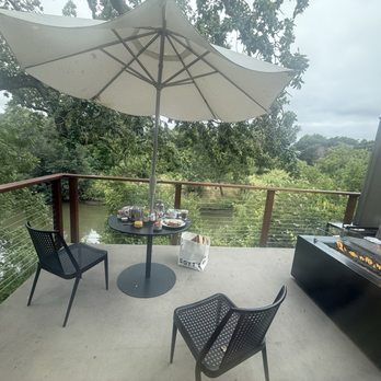 Milliken Creek Inn - private patio - Hotels Near Me - Napa, California Milliken Creek Inn - private patio - Hotels Near Me - Napa, California