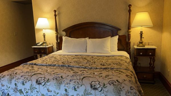 Benbow Historic Inn by null
