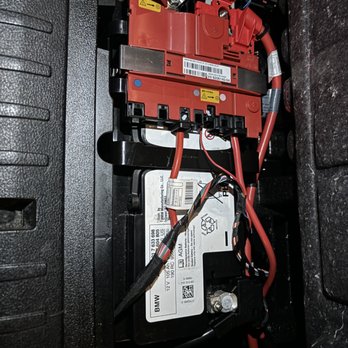 ATX SM 512 Mobile Mechanic - Battery Replacement - Auto Repair Near Me ATX SM 512 Mobile Mechanic - Battery Replacement - Auto Repair Near Me