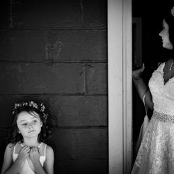 James H Photography - Documentary-style wedding photography captures those unscripted, real moments as they happen.