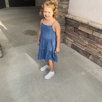 Learning Lab Preschool - Heading to class! - Preschools Near Me - Irvine, California Learning Lab Preschool - Heading to class! - Preschools Near Me - Irvine, California