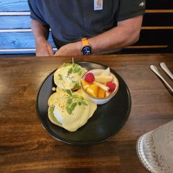 Oak Creek Brew Stillary - Avocado Benedict.  Yum