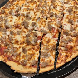 Home Run Inn Pizza - XL sausage pizza