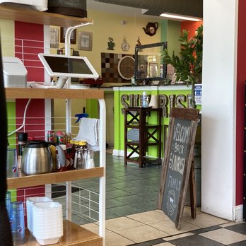 Sunrise Breakfast & Lunch Restaurant - Front entrance - Breakfast & Brunch Near Me - Chicago, Illinois