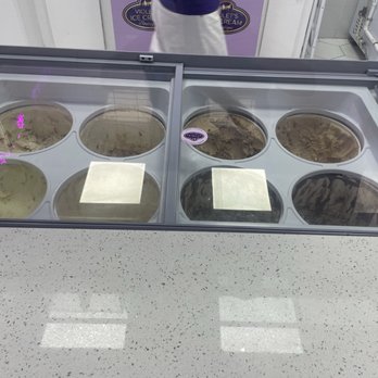 Violet's Ice Cream Boutique - Ice cream cases - Ice Cream & Frozen Yogurt Near Me - Orlando, Florida Violet's Ice Cream Boutique - Ice cream cases - Ice Cream & Frozen Yogurt Near Me - Orlando, Florida