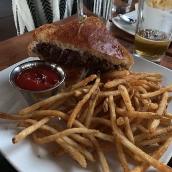 The Vig Arcadia - Short rib melt - American Near Me - Phoenix, Arizona The Vig Arcadia - Short rib melt - American Near Me - Phoenix, Arizona