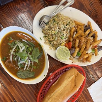 Loi's Kitchen - Bo Kho, lomo saltado - Vietnamese Near Me - Garden Grove, California Loi's Kitchen - Bo Kho, lomo saltado - Vietnamese Near Me - Garden Grove, California