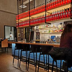 Pizzeria Alberico - Nice atmosphere and cool bar