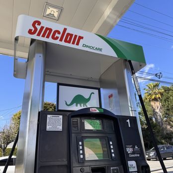 Sinclair - Gas Stations Near Me - Burbank, California