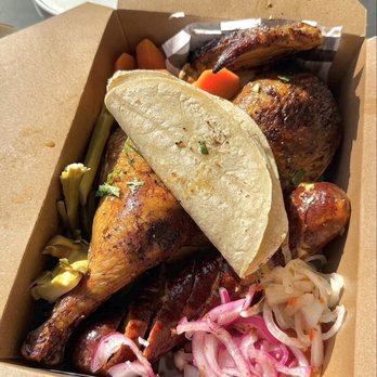 Union Barbecue - Half smoked chicken with lots of pickles and tortillas - collab with el veneno - Food Trucks Near Me - Charlotte, North Carolina Union Barbecue - Half smoked chicken with lots of pickles and tortillas - collab with el veneno - Food Trucks Near Me - Charlotte, North Carolina