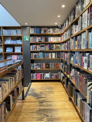 Cafebrería El Péndulo Roma by null