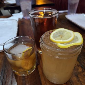 Sauced BBQ & Spirits - El Segundo - old fashioned, peach tea and IPA - Barbeque Near Me - El Segundo, California Sauced BBQ & Spirits - El Segundo - old fashioned, peach tea and IPA - Barbeque Near Me - El Segundo, California