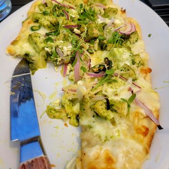 La Condesa Eatery - Chicken- Cilantro pizza - Salad Near Me - Reno, Nevada La Condesa Eatery - Chicken- Cilantro pizza - Salad Near Me - Reno, Nevada