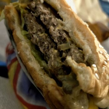 Carl's Jr - Cali XL Buger - $5.99 - Burgers Near Me - Clovis, California