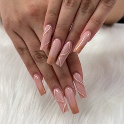 Nail's by Lee