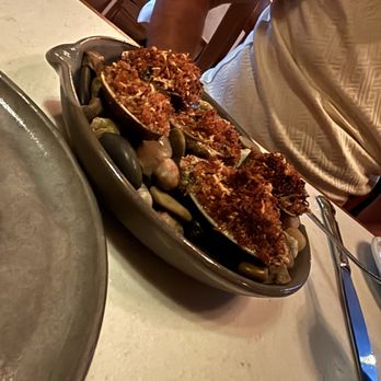 Garde Manger - Clams - Seafood Near Me - Montreal, Quebec Garde Manger - Clams - Seafood Near Me - Montreal, Quebec