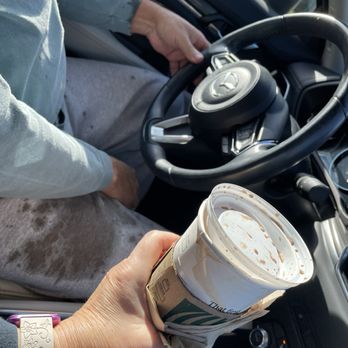 Starbucks - Coffee & Tea Near Me - Oviedo, Florida Starbucks - Coffee & Tea Near Me - Oviedo, Florida