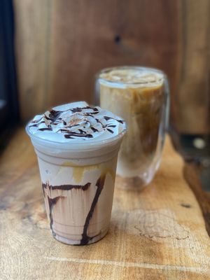 Le Petit Café Troutdale by null