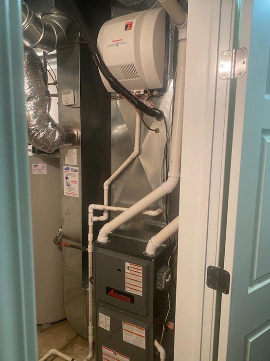 Slide of AAA Comfort Heating