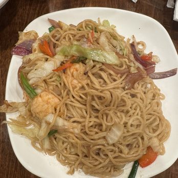 Dumpling Master - Shrimp Chow Mein - Noodles Near Me - Rancho Cucamonga, California