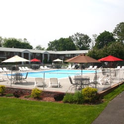 Mall & Starview Gardens - Beautiful Swimming Pool for relaxing and family enjoyment.