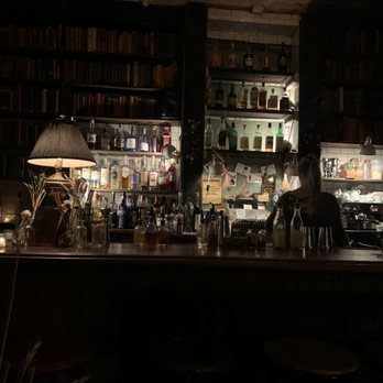 Milk and Roses - Bar area - Italian Near Me - Brooklyn, New York Milk and Roses - Bar area - Italian Near Me - Brooklyn, New York