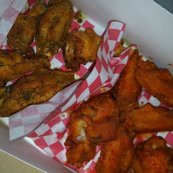 Mack’s Wings - Lemon Pepper and medium buffalo - Chicken Wings Near Me - Tulsa, Oklahoma