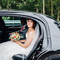 Coastal Livery Transportation Services - Coastal Livery offers modern and immaculate limousines, town cars, and SUVs for wedding events.