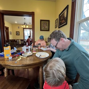 Nonie's Bakery & Cafe - Breakfast & Brunch Near Me - North Utica, Illinois Nonie's Bakery & Cafe - Breakfast & Brunch Near Me - North Utica, Illinois