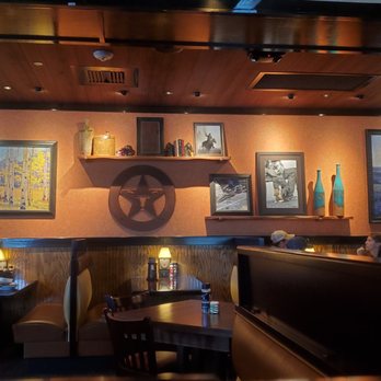 LongHorn Steakhouse - Nice decor & great country music - Steakhouses Near Me - Beaufort, South Carolina LongHorn Steakhouse - Nice decor & great country music - Steakhouses Near Me - Beaufort, South Carolina