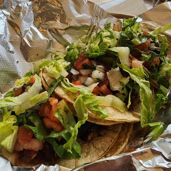 Burrito Beach - DELICIOUSNESS - Mexican Near Me - Chicago, Illinois