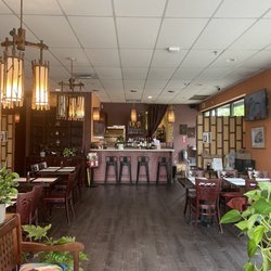 Benjarong - Inside look