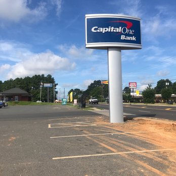 Capital One Bank - Banks & Credit Unions Near Me - Shreveport, Louisiana