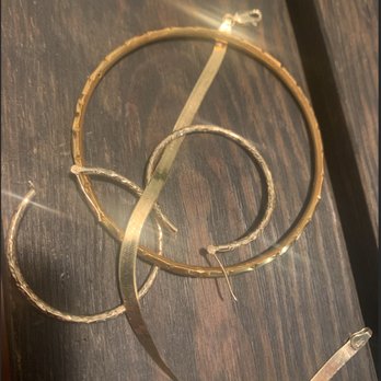 Henry Jewelry - so shinyy 3 - Jewelry Near Me - Millbrae, California