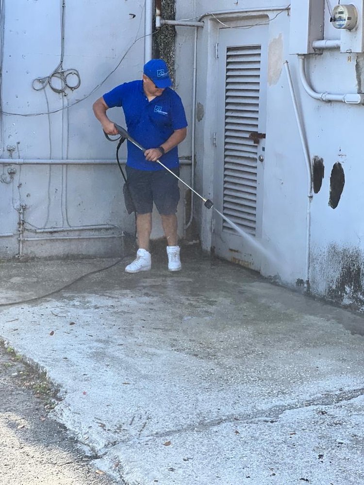 Slide of Renewals 360 Services