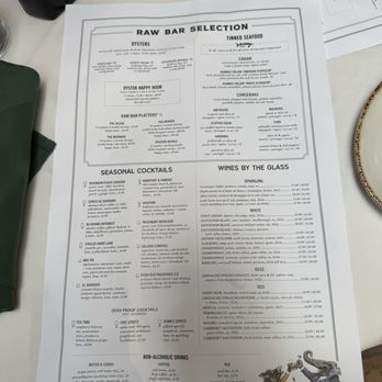 Clyde's of Georgetown - Menu - American Near Me - Washington, DC, District of Columbia Clyde's of Georgetown - Menu - American Near Me - Washington, DC, District of Columbia