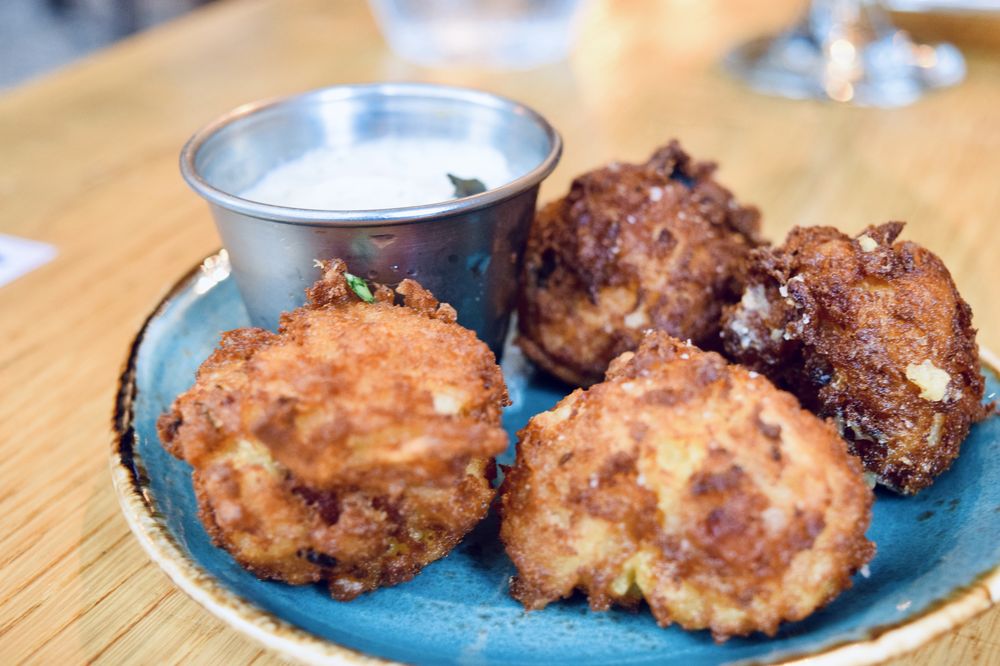 Social spots from LouVino OTR