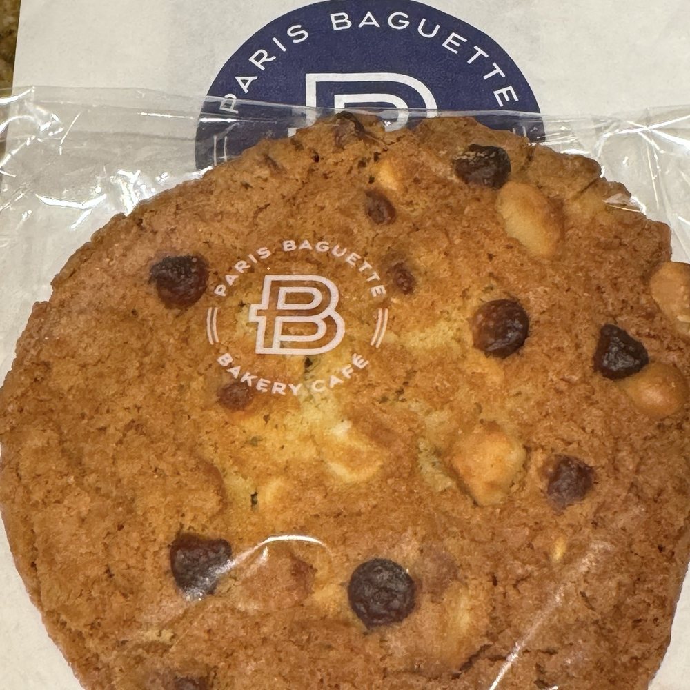 Paris Baguette - Chocolate chip cookie - Cafes Near Me - Chula Vista, California Paris Baguette - Chocolate chip cookie - Cafes Near Me - Chula Vista, California