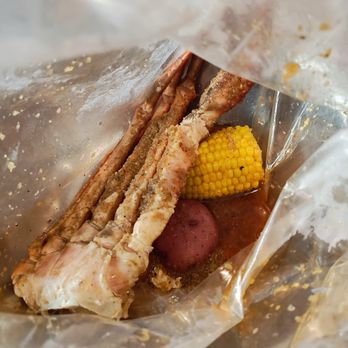 Clawdaddy - Snow crab cluster, potato and corn - Seafood Near Me - Houston, Texas Clawdaddy - Snow crab cluster, potato and corn - Seafood Near Me - Houston, Texas