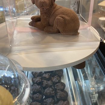 Fera'wyn's Artisan Chocolates - Chocolatiers & Shops Near Me - Holly Springs, North Carolina Fera'wyn's Artisan Chocolates - Chocolatiers & Shops Near Me - Holly Springs, North Carolina
