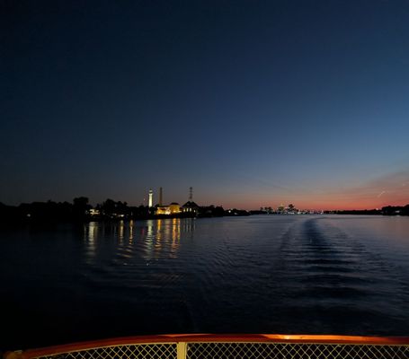Belle of Louisville Riverboats by null
