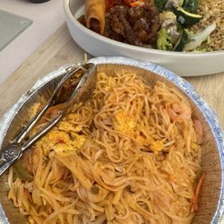 Bill’s Peking House - Pad Thai